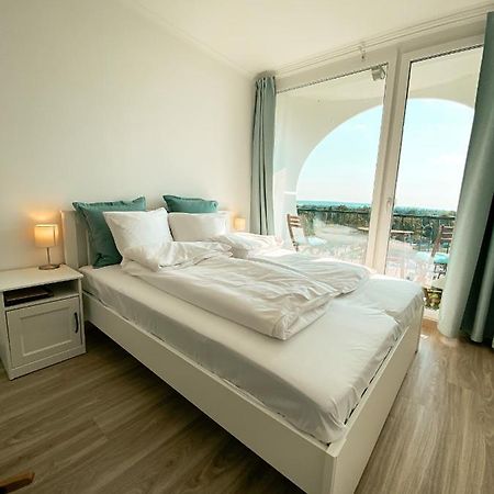 Marine Apartman By Bltn Siofok Apartment Bagian luar foto