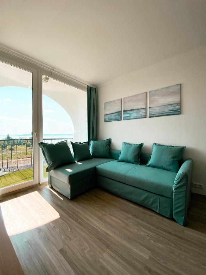 Marine Apartman By Bltn Siofok Bagian luar foto